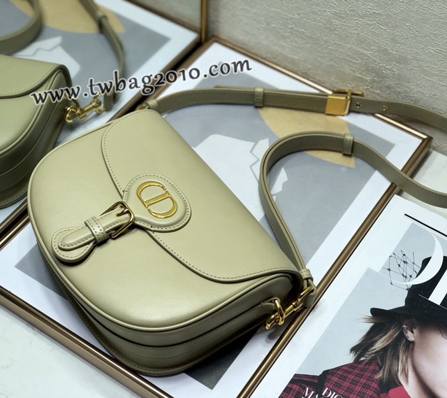 Dior专柜新款迪奥高仿原单中号Bobby小猪包全皮单肩斜挎女包 djfk1758